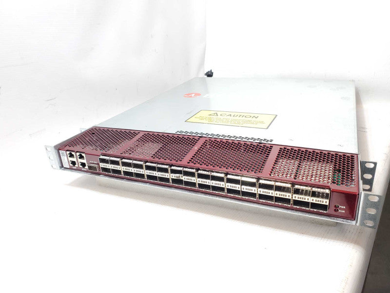 Broadcom 32-Port 100G QSFP ports and 2x 10G Ports, Requires factory reset _