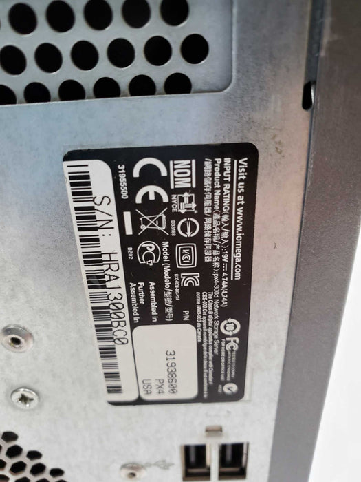 Iomega Storcenter Model PX4-300D NAS )