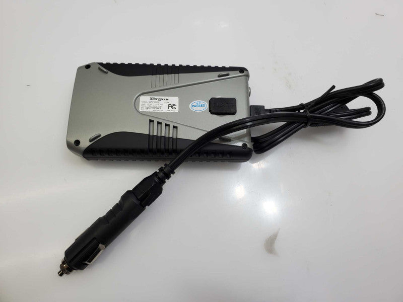 Targus APV12US Slim Line Auto Power Inverter )