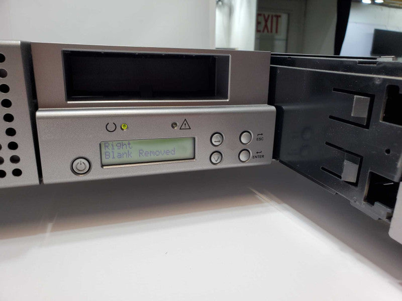 Dell PowerVault 124T LTO-4 2U Tape Drive Enclosure _