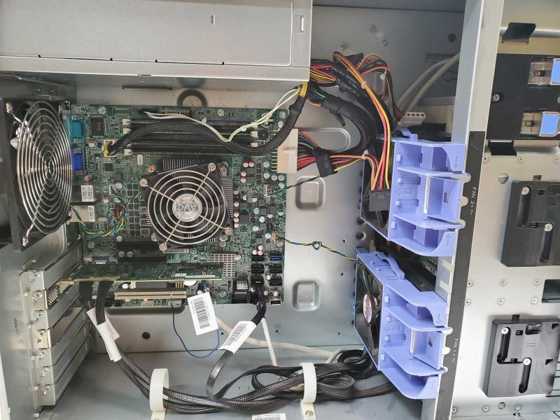 Lenovo ThinkServer TS430 Xeon E3-1240 @ 3.30GHz 16GB 9240-8i 2x PSU 8x 3.5\\" )