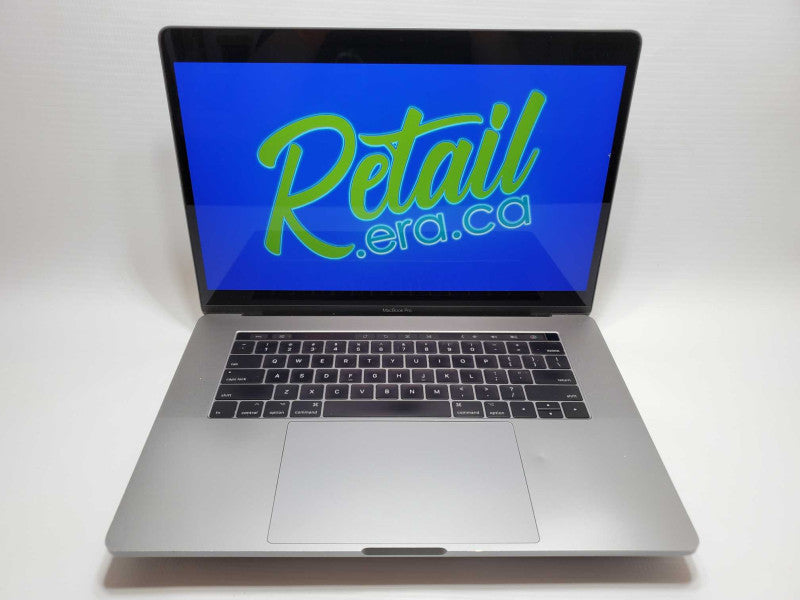 Macbook Pro 2017 15\\" Core i7-7700HQ @ 2.8GHz 16GB 250GB SSD Radeon 2 GB *READ* (