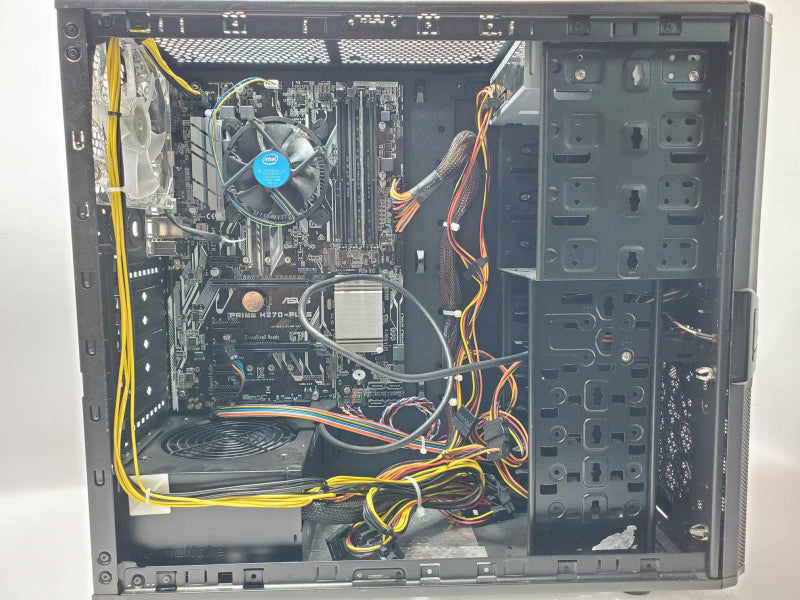 Custom/Asus PC, Core I5-7500 2.8GHz, 4GB DDR4, No HDD _