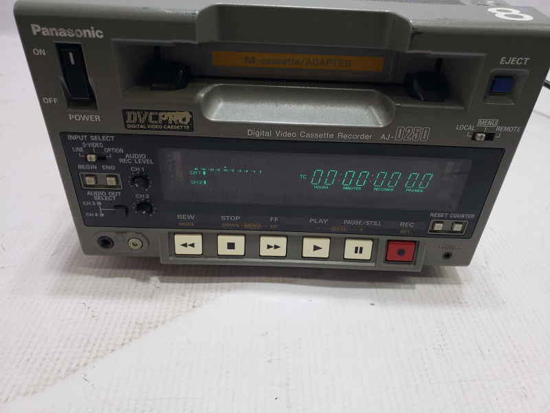 Panasonic AJ-D250 DVCPRO Digital Video Cassette Recorder [