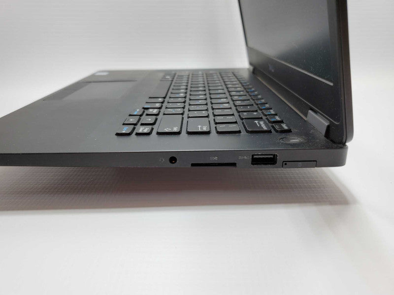 Dell Latitude E7470 14\\" HD Intel i7-6600U @ 2.60GHz 8GB 250GB SSD (
