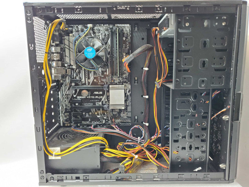 Custom/Asus PC, Core I5-7500 2.8GHz, 4GB DDR4, No HDD _