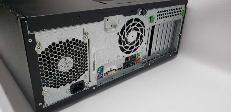HP Z220 workstation BAREBONE / no cpu / no ram / no HDDS / 1x PSU #