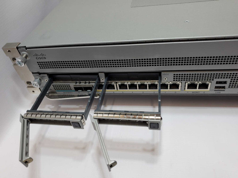 Cisco 5585 Firewall Chassis 1x ASA5585-XSSP-20, 2x PSU, VPN premium license _
