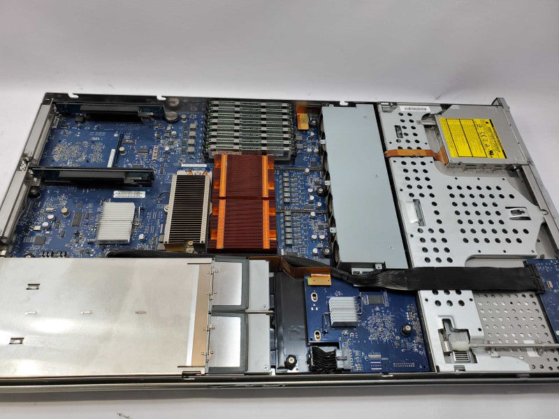 Apple XServer 2x Xeon E5472 @ 3.0 GHz 16GB Ram 3x 3.5\\" No HDD *AS IS* (