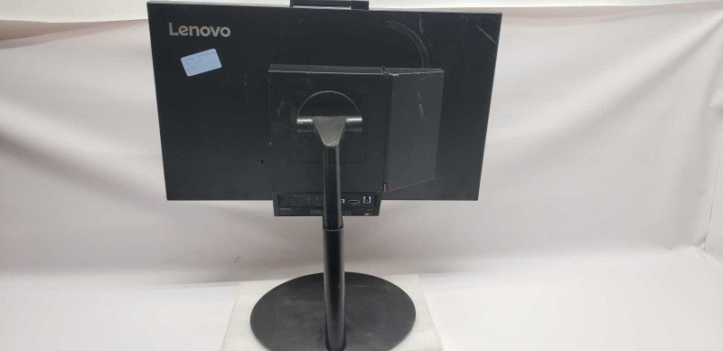 Lenovo Thinkcenter TIO24Gen3 i5-6500T @ 2.50ghz / 4gb ram ddr4 #