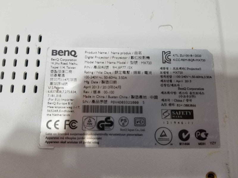 BenQ MX720 DLP Projector 3500 Lumens HD 1080p=
