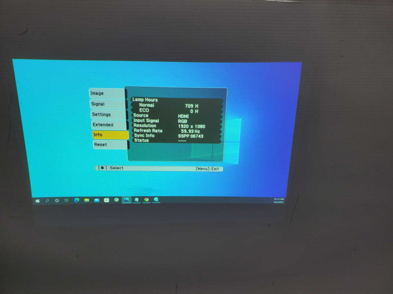 Epson EX5200 H368A XGA Conference Room Projector 709H used_ Tested )