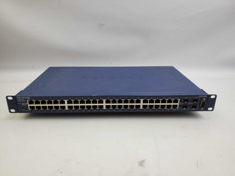 Netgear GSM7248 ProSafe 48 Port Gigabit Ethernet L2 Managed Network Switch )