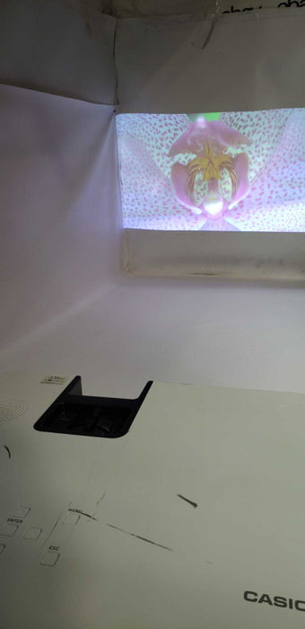 Casio XJ-H2600 Data Projector 3500 lumens 1280x800 3D Capable / HDMI / 596 hrs #