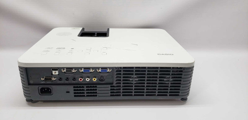 Casio XJ-H2600 Data Projector 3500 lumens 1280x800 3D Capable / HDMI / 596 hrs #