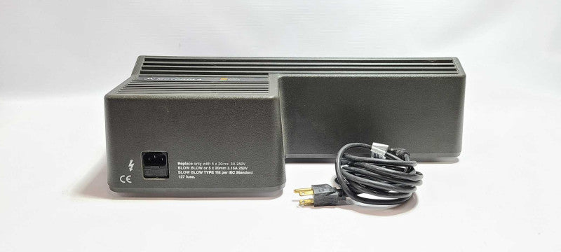 Motorola NTN1177C 6 Bay Portable Radio Battery Gang Charger $