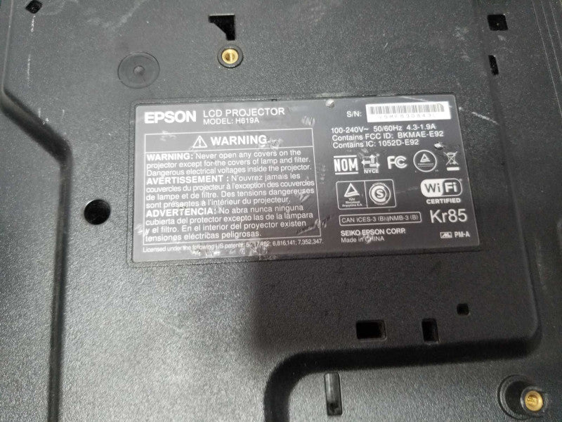 EPSON LCD Projector H619Aj=