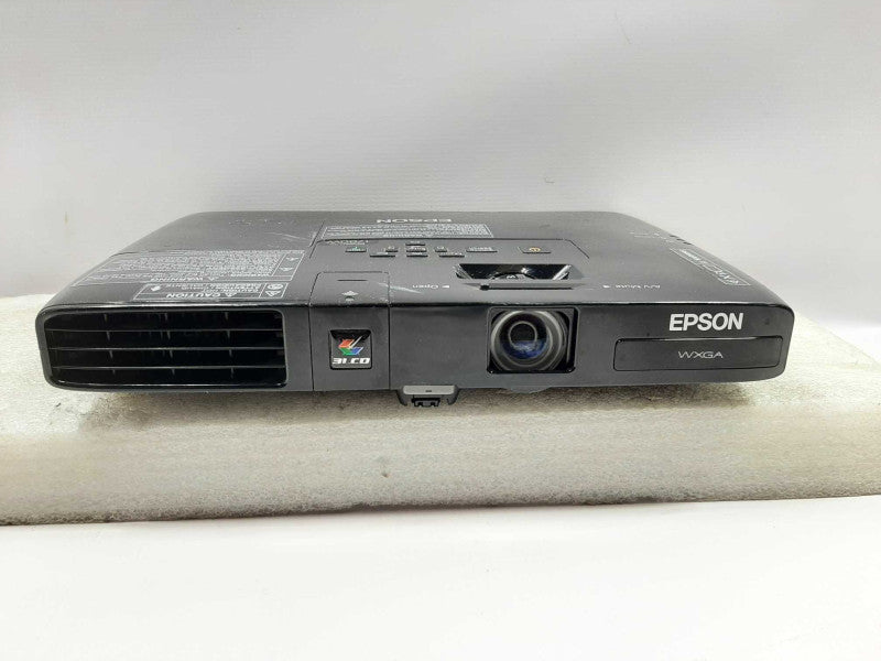 Epson PowerLite 1760w Projector H361A, Lamp Runtime: 1385Hrs ~