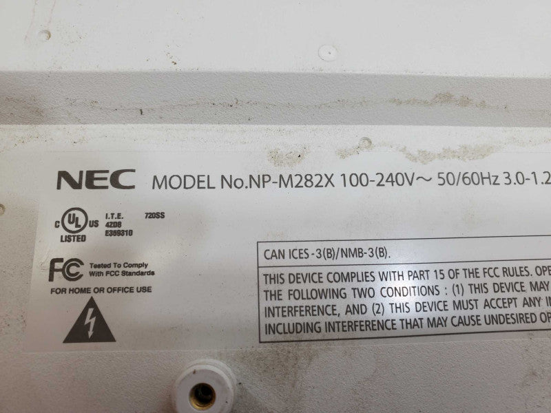 NEC NP-M282X XGA Conference Room Projector 4327H 9% used)