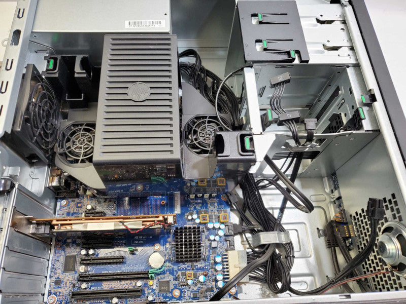 HP Workstation Z440 Xeon E5-1603v4 @2.8GHz 32GB DDR4 No HDD )