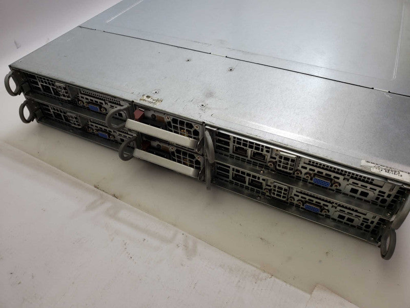 SUPERMICRO 827-14 6026TT-HTRF-SG007 2U 4 Node Barebone 2x X5660 @2.80GHz )