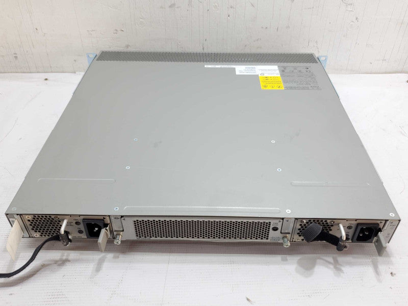 Cisco Nexus 2248TP 1GE Fabric Extender N2K-C2248TP-1GE |