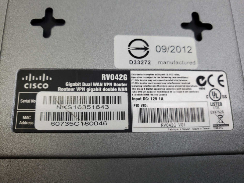 Cisco Small Business RV042G Dual Gigabit WAN VPN Router )