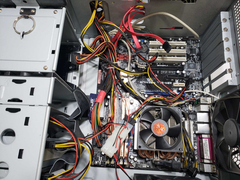 Custom PC Asus A8N-SLI Premium Unknowm CPU RAM No HDD  [