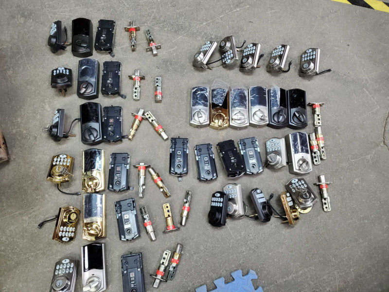 Weiser SmartCode 10 Electronic Deadbolt Keypad Door Lock_ Assorted for parts  )