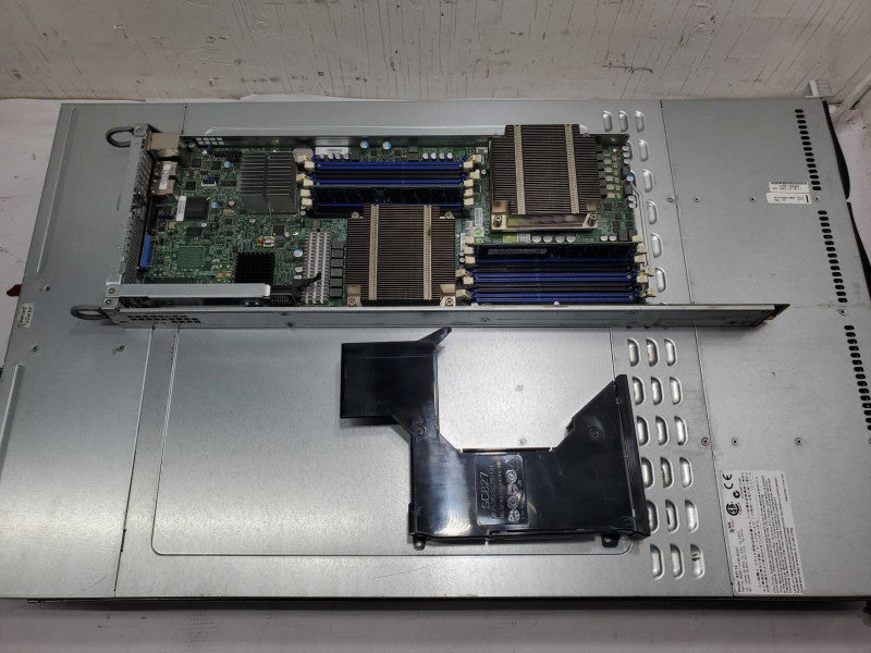 Supermicro 4-Node Blade Server 8x Xeon X5660 @ 2.8GHz 64GB DDR3 |