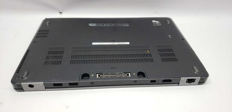 Dell Lattitude E7270 I7-6600U @ 2.60ghz / 256gb SSD / 12.5in 1366 x 768 #