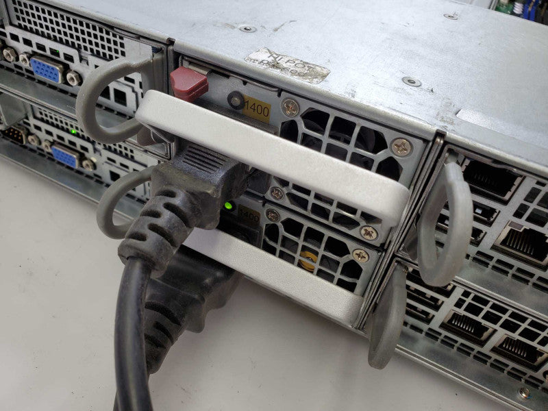 SUPERMICRO 827-14 6026TT-HTRF-SG007 2U 4 Node Barebone 2x X5660 @2.80GHz )