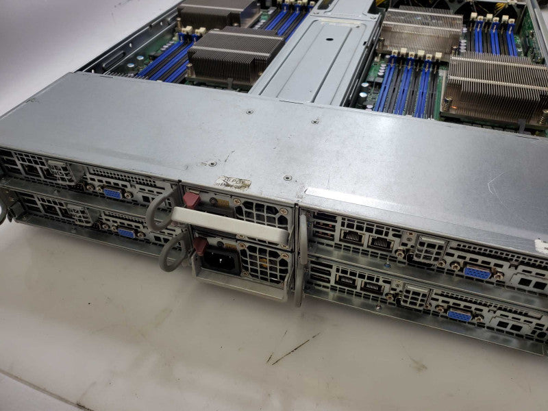 SUPERMICRO 827-14 6026TT-HTRF-SG007 2U 4 Node Barebone 2x X5660 @2.80GHz )