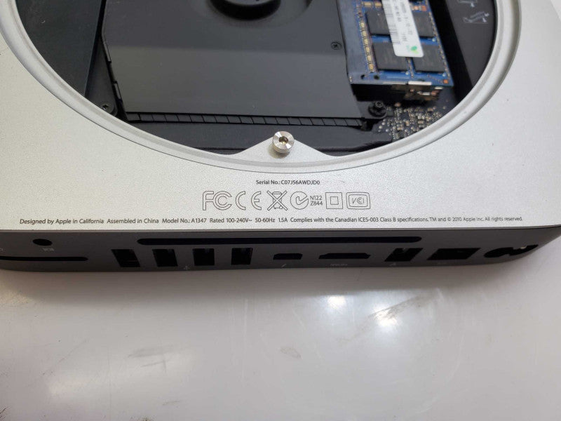 Apple Mac Mini M.2012 A1347 i5-2415M @2.3GHz 4GB RAM 240GB HDD HD 3000 )