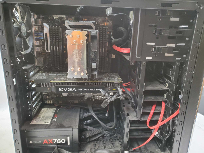 Custom PC ASUS X99-A Core i7-5820k @3.3GHz 64GB DDR4 GTX 1070 )