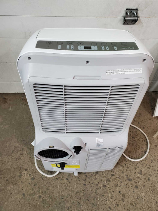 Comfort-Aire PSH-141D Portable Air Conditioner 3-Speed w/ accessory & remote )
