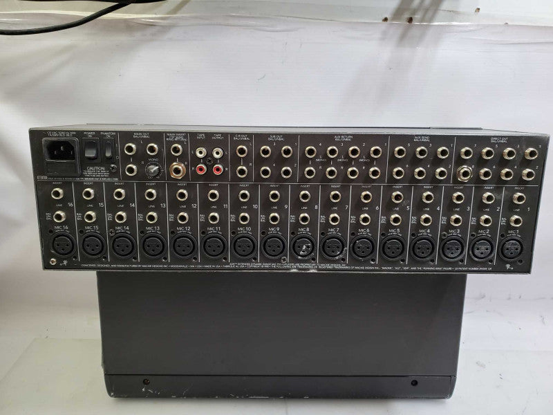 Mackie 1604-VLZ Pro 16-Channel Mic/Line Mixer Console _ Power-on tested )