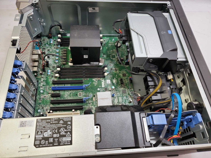 Dell Precision T5810 Barebone Xeon E5-1620 @v3 3.5GHz No RAM No HDD )