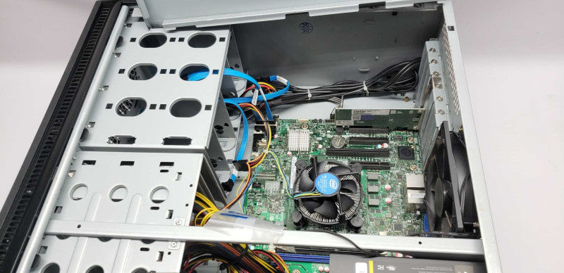 custom workstation Xeon E3-1220 V3 @ 3.10ghz / 8gb ram /gigabit desktop adaptr #