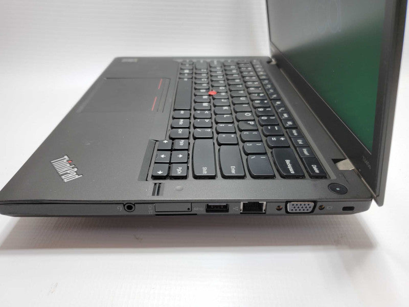 Lenovo ThinkPad T440s Core i5-4300U @ 1.9 GHz 8GB Ram 500GB HDD (