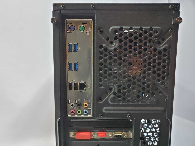 Custom PC GA-X150M-PLUS WS Xeon E3-1225 v5 @ 3.3 GHz 64GB No HDD (