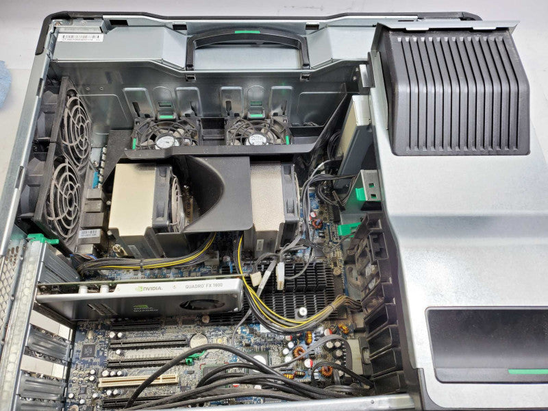 HP Z800 WS 2x Xeon E5530 @2.40GHz 24GB RAM QUADRO FX1800 )