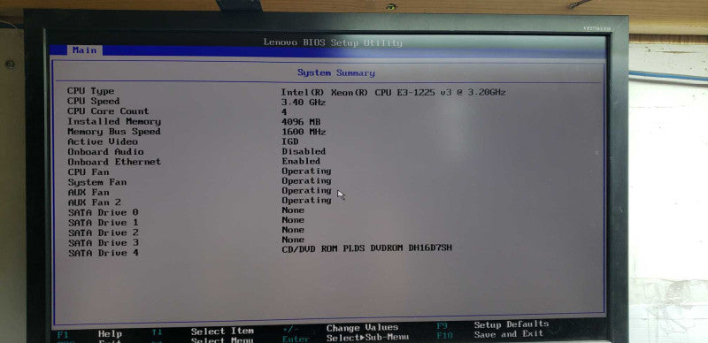 Lenovo Thinkserver TS440 Xeon E3-1225 V3 @ 3.20ghz / 4gb ram / see notes #