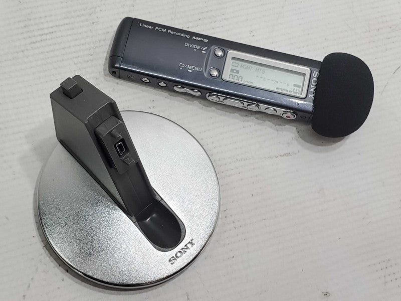 SONY ICD-SX750 Microphone/Recorder and Base |