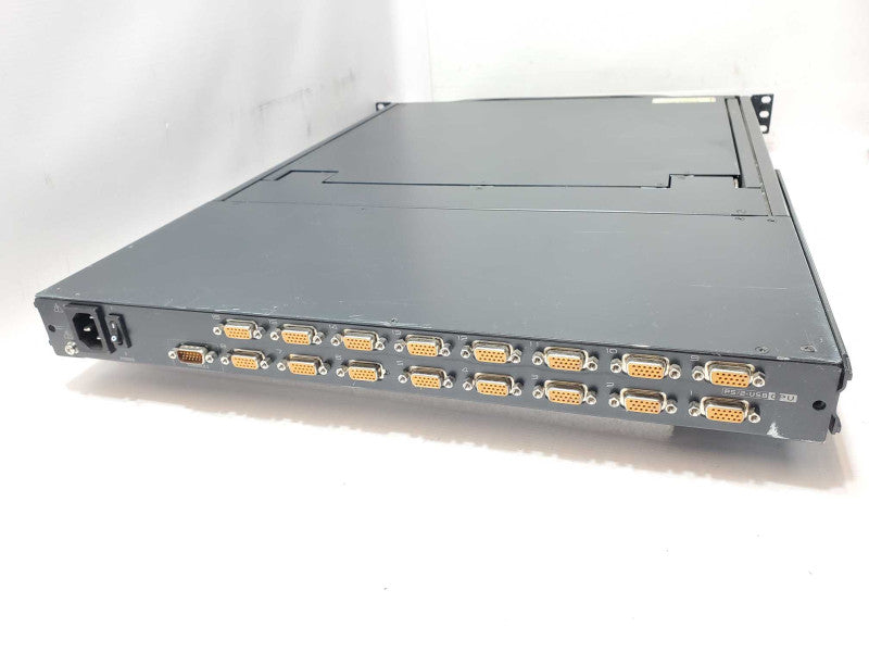 Iogear GCL1816 16-port 17\\" LCD Keyboard Combo Rackmount KVM Switch _