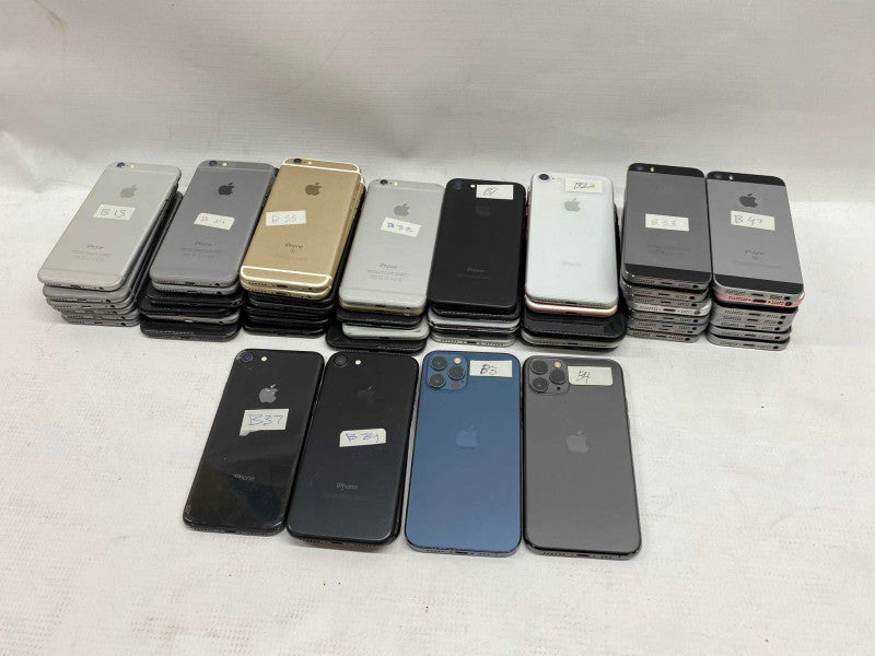 x30 iPhones for Parts (AA5)