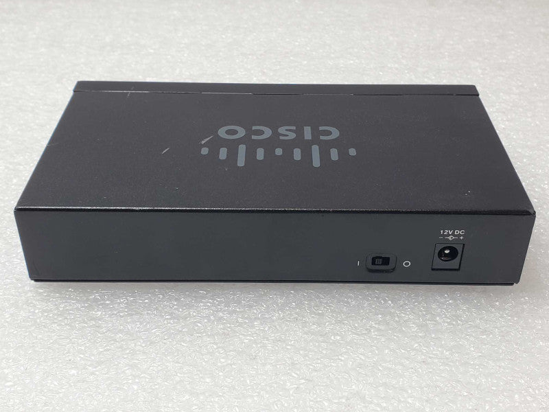 Cisco SF110D-08 8-Port 10/100 Desktop Switch  _