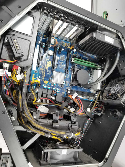 DELL ALIENWARE AREA 51 R2 D03X PC COMPUTER, I7-5820K 3.3GHz/8GB DDR4, NO GPU ~
