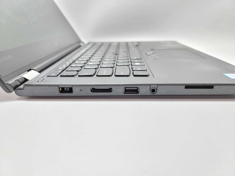 Lenovo P40 Yoga with i7-6500U CPU 8GB RAM & 500GB HardDrive Storage -