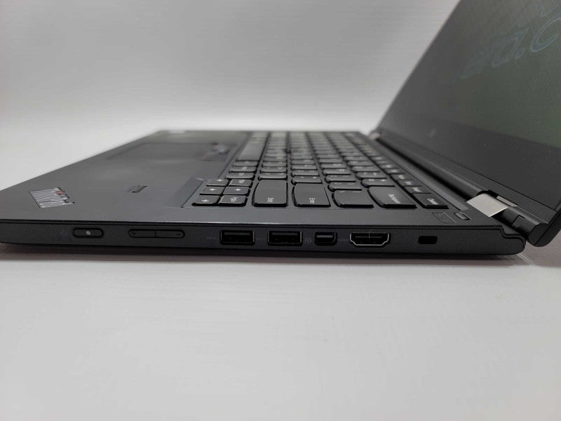 Lenovo P40 Yoga with i7-6500U CPU 8GB RAM & 500GB HardDrive Storage -